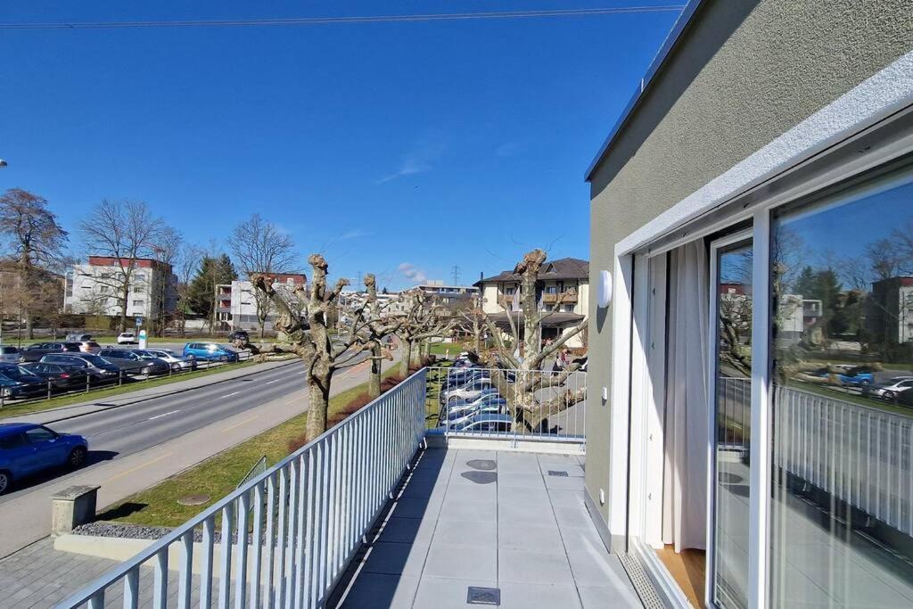 Visionary Hospitality Rothenburg, Lucerne - Premium Apartments With Free Parking, Washer, Kitchen, Terrace, 15' City Exterior foto